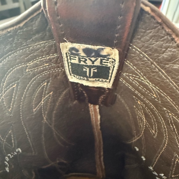 Frye Billy Women 8 B Drk Brown Western Cowgirl Core Boot 77689 F973 Pointed Toe - Picture 8 of 8